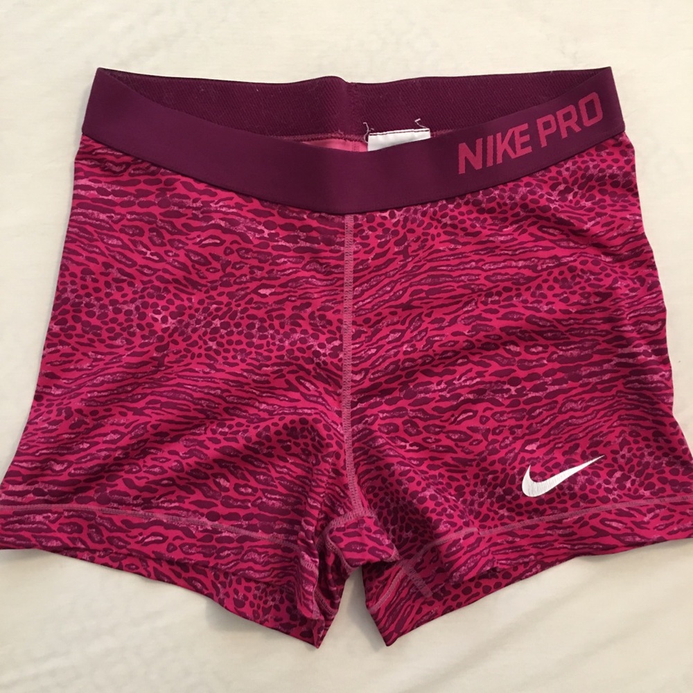 Nike Pro Dri-Fit Shorts Hot Pink Animal Print Large